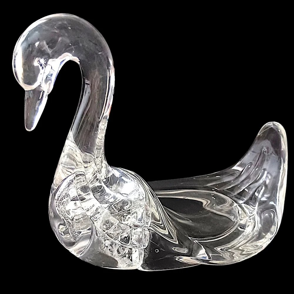 Vintage Lucite Swan Towel‎ Holder Clear Acrylic Guest Washcloth 80s MCM Graceful